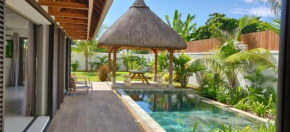Elegant Villa in Pereybere, Grand Baie + Pool